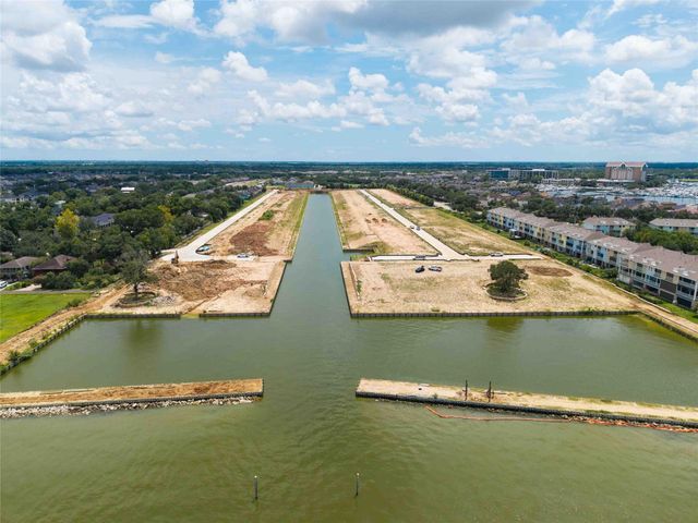 309 Seaway Drive, League City, TX 77573