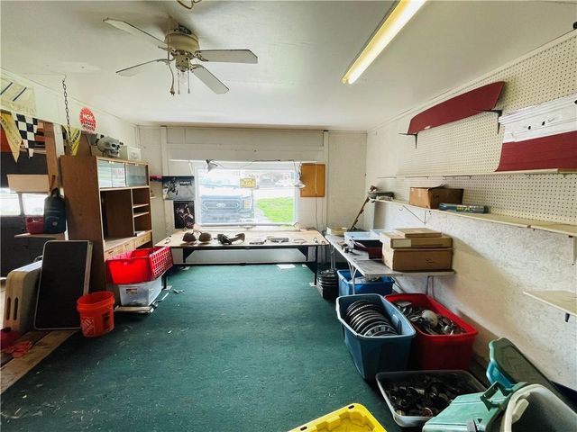 2510 S 4th Street, Leavenworth, KS 66048