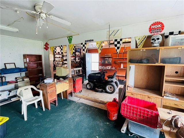 2510 S 4th Street, Leavenworth, KS 66048