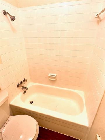 4204 Speedway 103, Austin, TX 78751