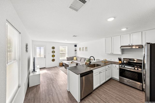 7634 Chancery Gate, San Antonio, TX 78253