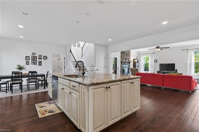 1901 Terramar LN, Virginia Beach, VA 23456