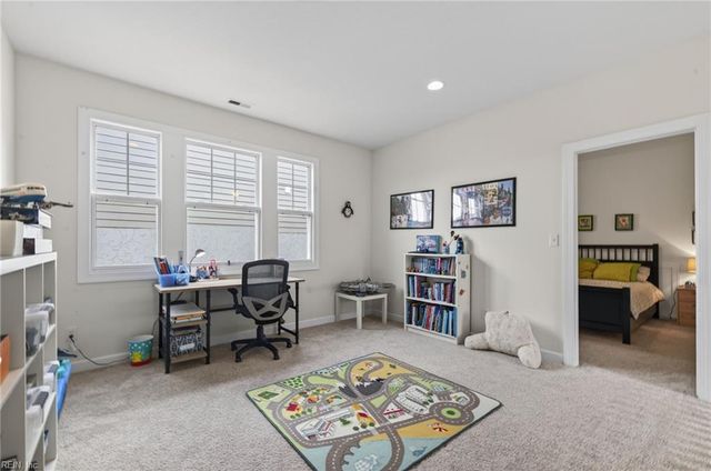 1901 Terramar LN, Virginia Beach, VA 23456