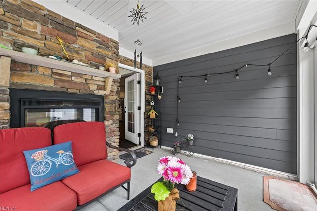 1901 Terramar LN, Virginia Beach, VA 23456