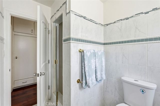 18149 Saticoy, Reseda, CA 91335