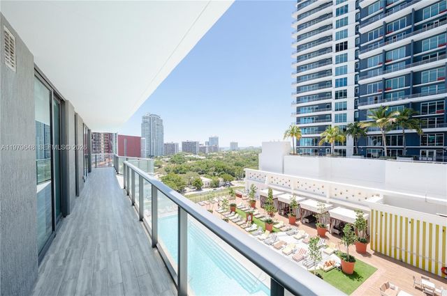 1300 S Miami Ave 1206, Miami, FL 33130