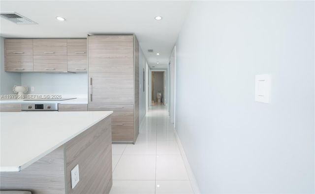 1300 S Miami Ave 1206, Miami, FL 33130