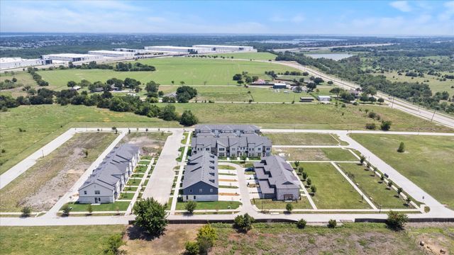 8922 Lowell Street, Rowlett, TX 75089