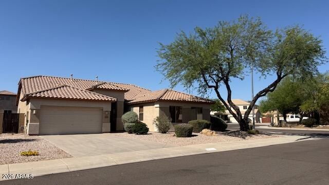 7360 W Tether Trail, Peoria, AZ 85383