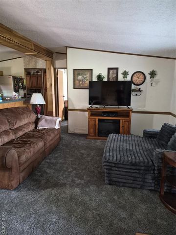 12849 S Delaney Road, Perry, MI 48872