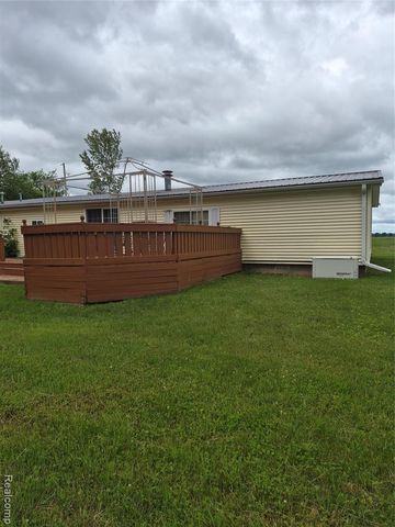 12849 S Delaney Road, Perry, MI 48872
