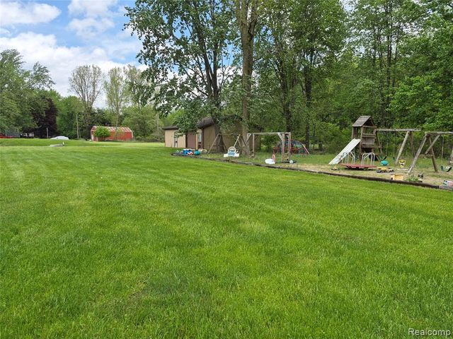 12849 S Delaney Road, Perry, MI 48872