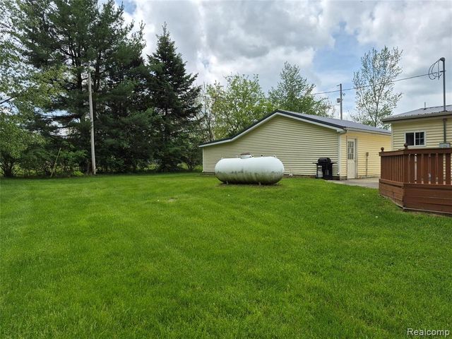 12849 S Delaney Road, Perry, MI 48872