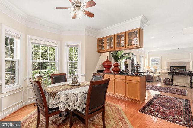 203 1ST ST, Rockville, MD 20851