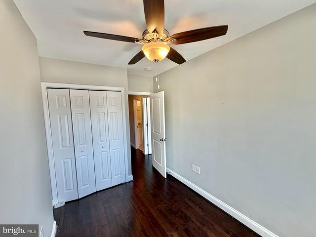 918 HAMILTON ST NW, Washington, DC 20011