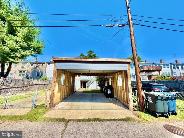 918 HAMILTON ST NW, Washington, DC 20011