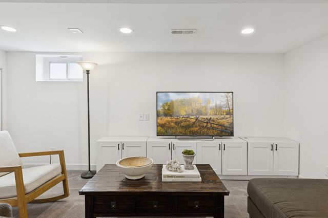 4622 1st Avenue S, Minneapolis, MN 55419