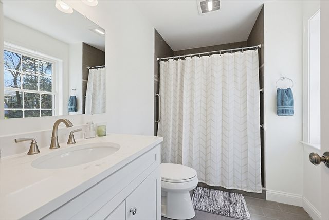 260 West Street 3, Quincy, MA 02169