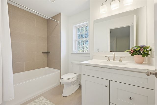 260 West Street 3, Quincy, MA 02169