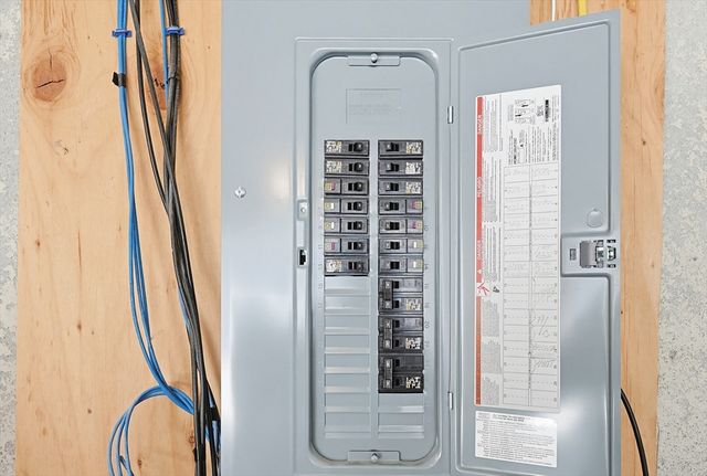 260 West Street 3, Quincy, MA 02169