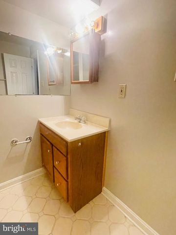 4462 REGALWOOD TER, Burtonsville, MD 20866