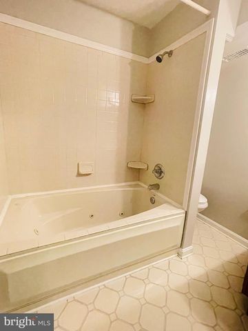4462 REGALWOOD TER, Burtonsville, MD 20866