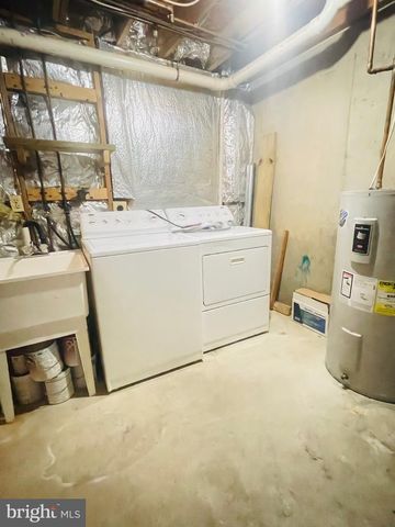 4462 REGALWOOD TER, Burtonsville, MD 20866