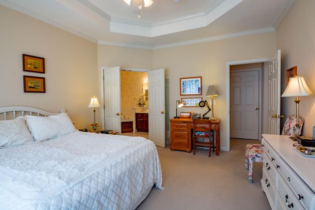 6140 Amber Brook Drive, Hixson, TN 37343