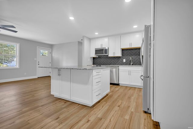 4080 W Grand Avenue, Bloomington, IN 47404