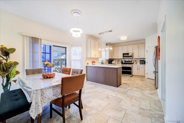 2723 Colonial Drive, New Windsor, NY 12553