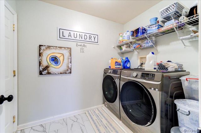 2723 Colonial Drive, New Windsor, NY 12553