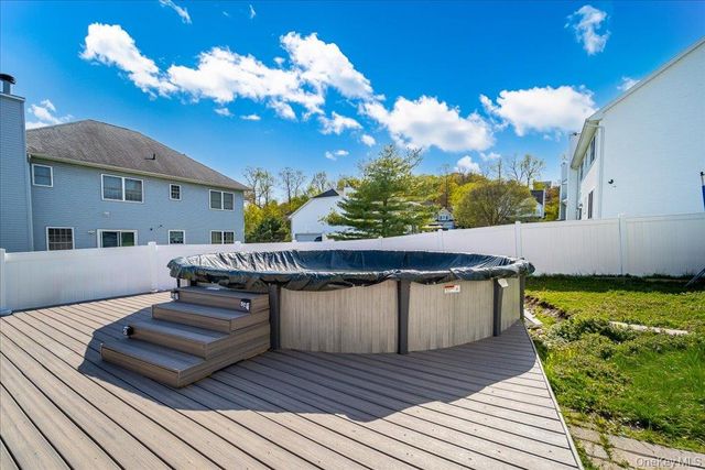2723 Colonial Drive, New Windsor, NY 12553