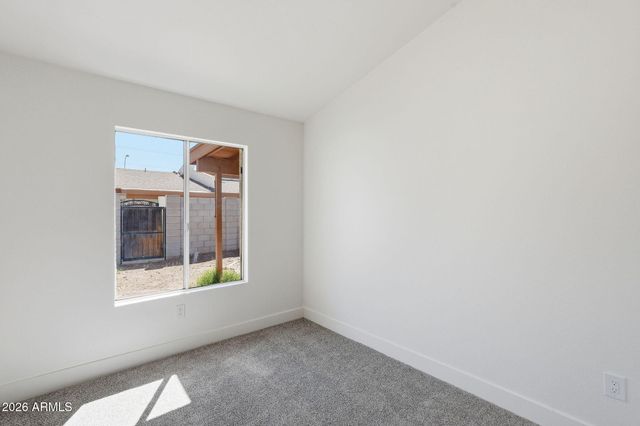 6813 W EVA Street, Peoria, AZ 85345