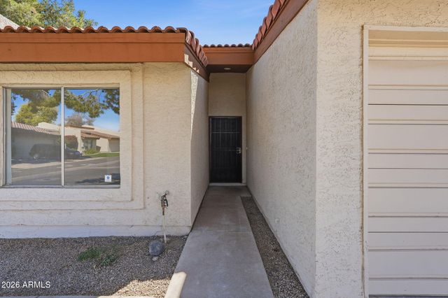 6813 W EVA Street, Peoria, AZ 85345