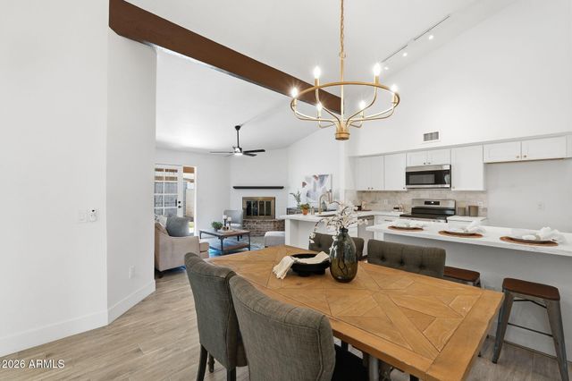 6813 W EVA Street, Peoria, AZ 85345