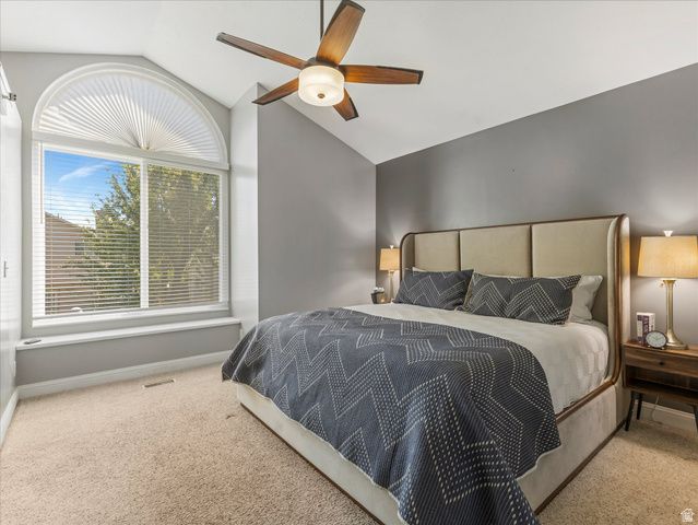 558 E CHERRY PLUM CT, Sandy, UT 84070