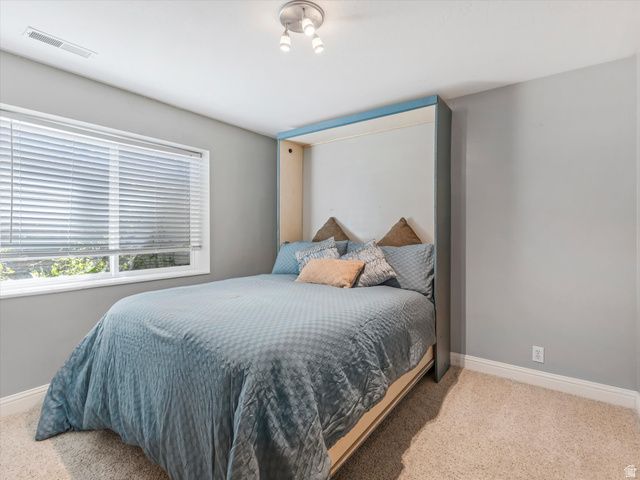 558 E CHERRY PLUM CT, Sandy, UT 84070