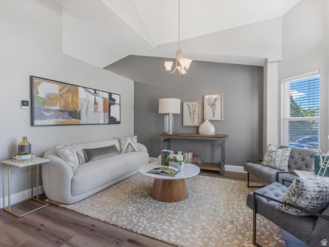 558 E CHERRY PLUM CT, Sandy, UT 84070
