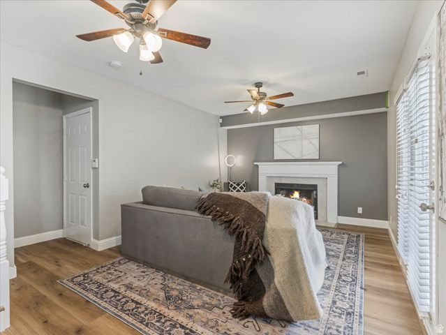 558 E CHERRY PLUM CT, Sandy, UT 84070
