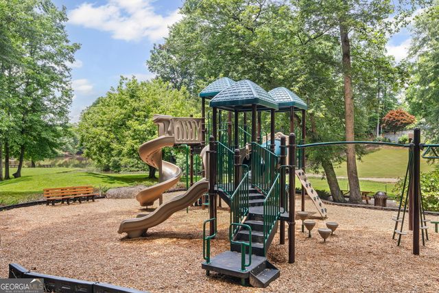 40 Fernbank Way, Newnan, GA 30265