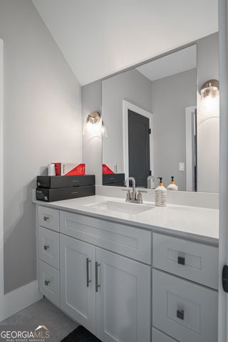 40 Fernbank Way, Newnan, GA 30265