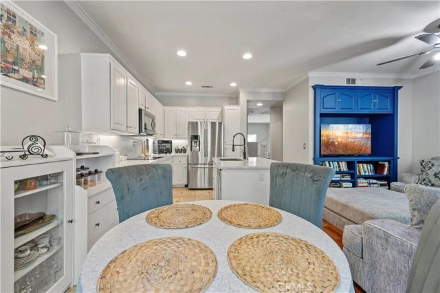 23402 Brookdale Lane 56, Valencia, CA 91355