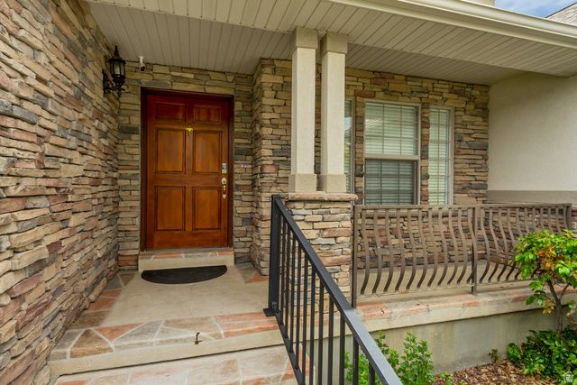 11493 N FLOWERING PLUM LN, Highland, UT 84003