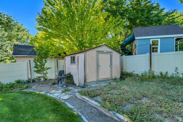 11493 N FLOWERING PLUM LN, Highland, UT 84003
