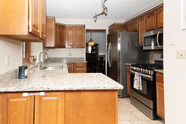 4224 SW 27th Street, Des Moines, IA 50321