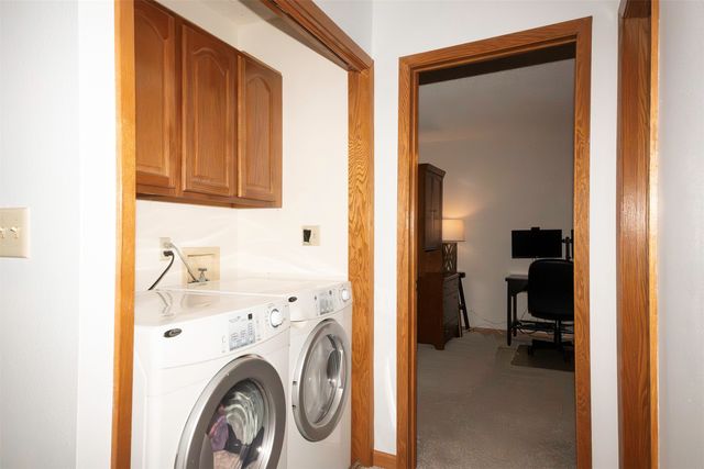 4224 SW 27th Street, Des Moines, IA 50321