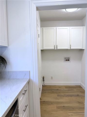 134 W 49th, Los Angeles, CA 90037