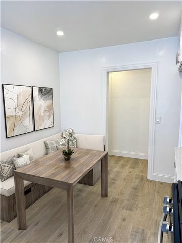 134 W 49th, Los Angeles, CA 90037