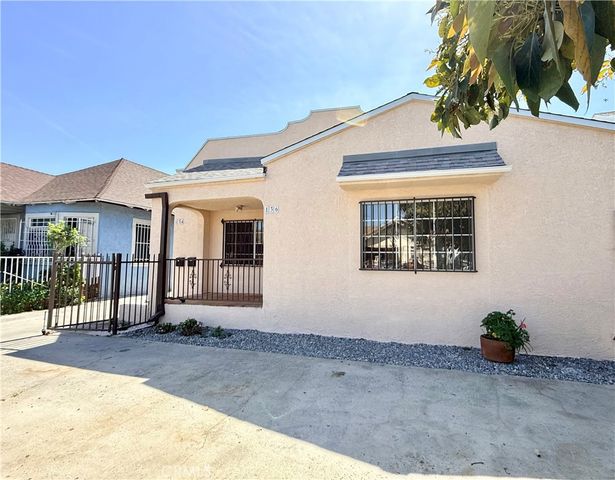 134 W 49th, Los Angeles, CA 90037