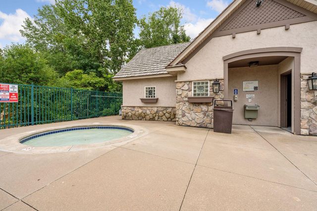 7559 Zanzibar Lane N, Maple Grove, MN 55311